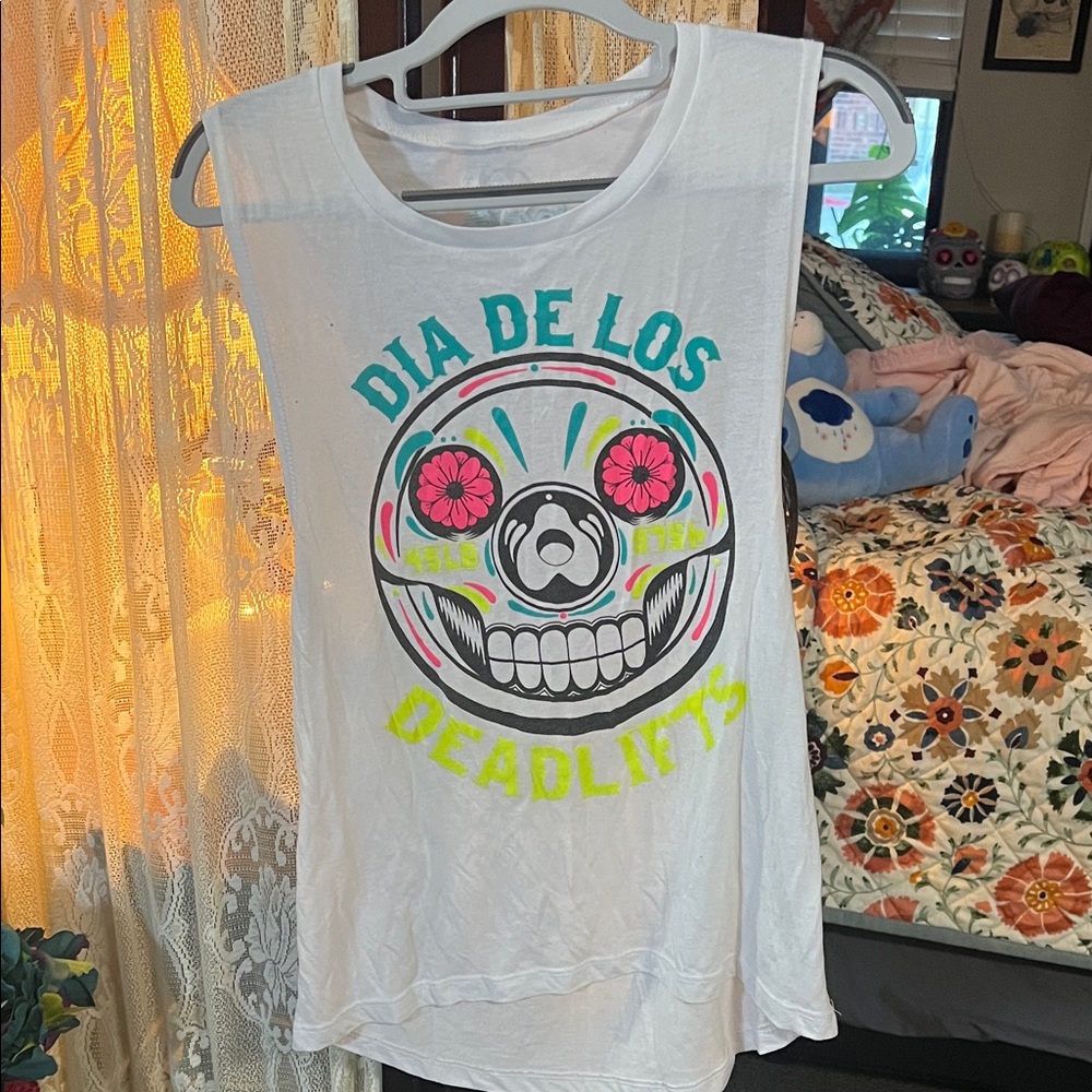 Dia de Los Deadlifts Graphic Muscle Tee